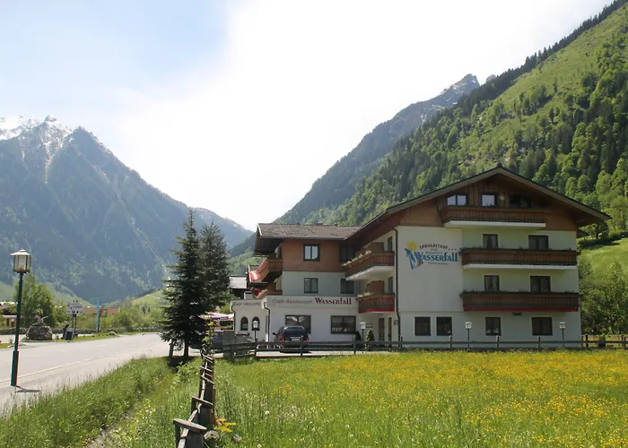 Wasserfall - Including Summercard Hotel